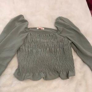 GREEN LONG SLEEVE (L)
